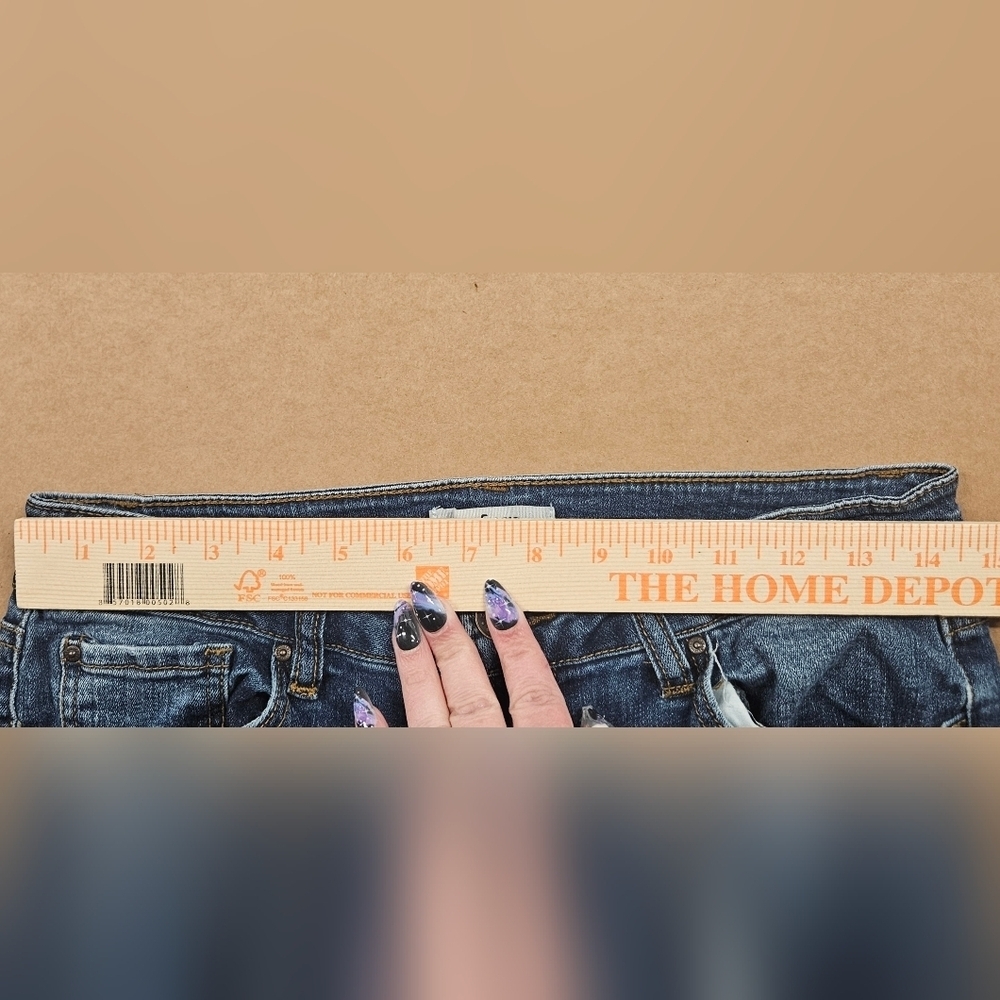 Refuge Distressed Skinny Jeans Medium Dark Wash Size 8 Blue Denim Ripped - Picture 10 of 15